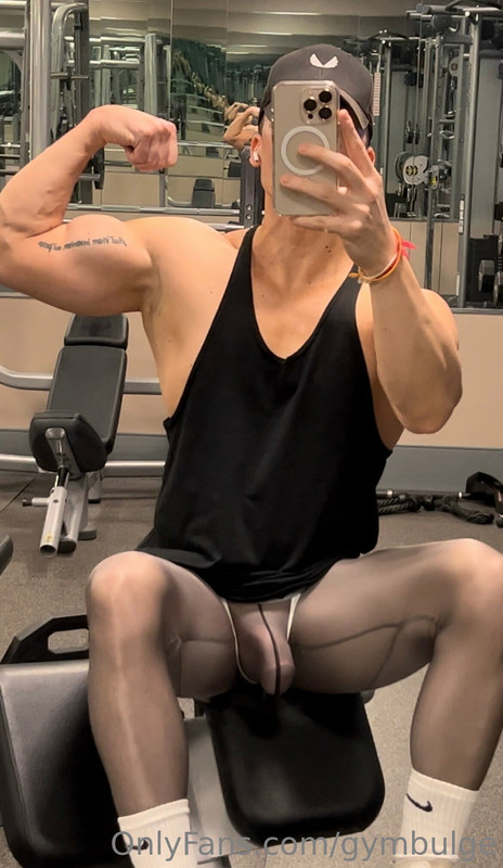 207  Beefy hunk Wiccan gymbulge gym.bulge OnlyFans porn