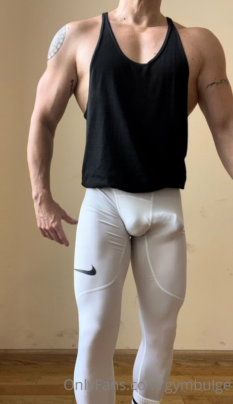221  Beefy hunk Wiccan gymbulge gym.bulge OnlyFans porn