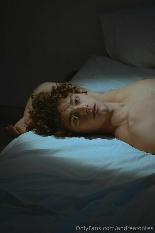 18 Italian twink Model Andrea Font?s andreafontes Onlyfans LEAKED