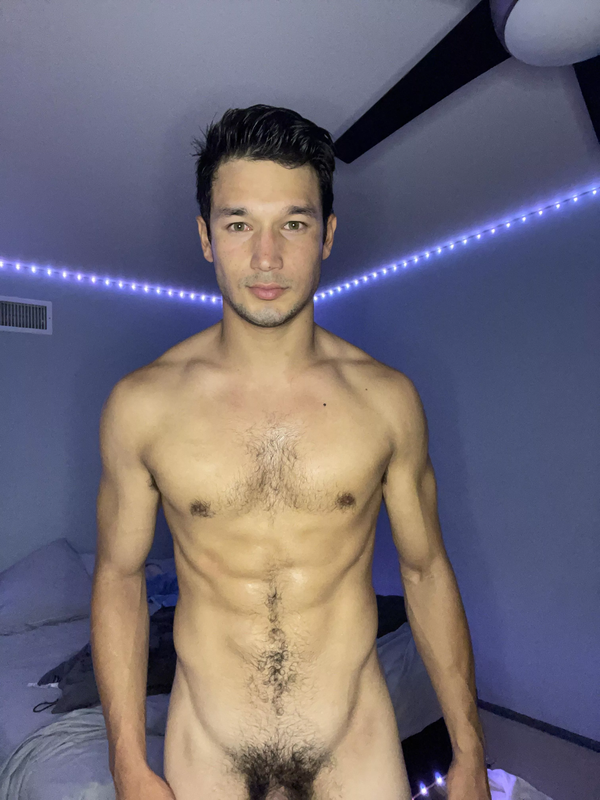 38 Asian Mixed jock Bryce Tanikawa halfjap1234 onlyfans