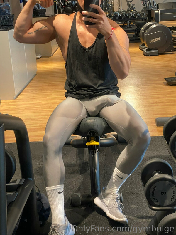 292  Beefy hunk Wiccan gymbulge gym.bulge OnlyFans porn