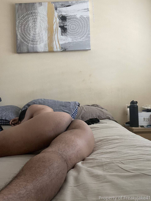 24 Light skinned black hunk freakyjake41 Onlyfans porn