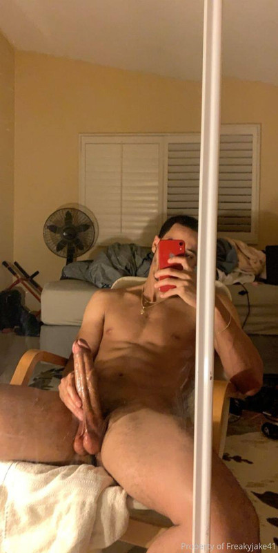 35 Light skinned black hunk freakyjake41 Onlyfans porn