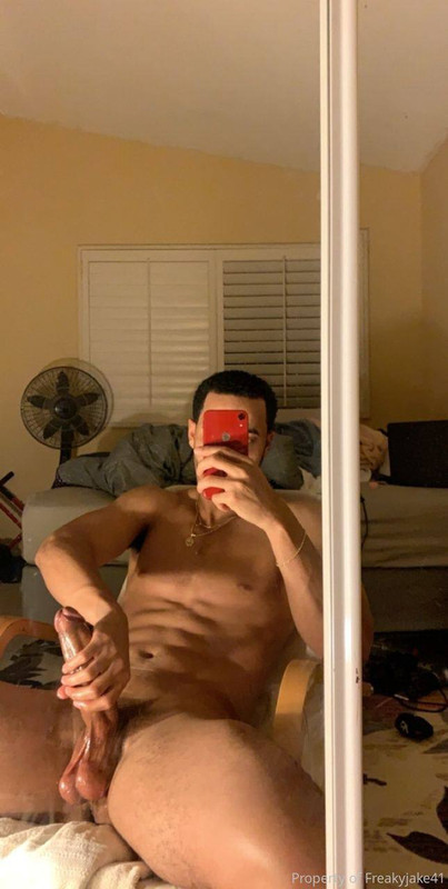 38 Light skinned black hunk freakyjake41 Onlyfans porn