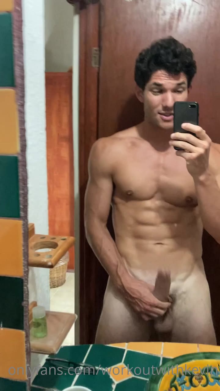 525 Youtube Star Kevin Cook workoutwithkevin Onlyfans porn leaked