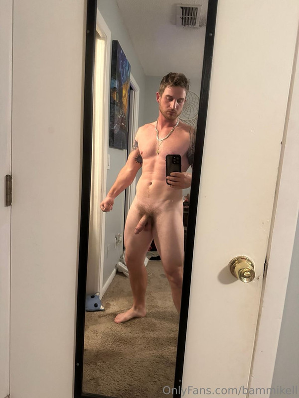 23 Sexy hunk Bam Mikell bammikell OnlyFans porn