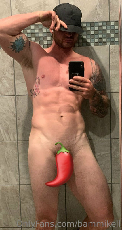110 Sexy hunk Bam Mikell bammikell OnlyFans porn