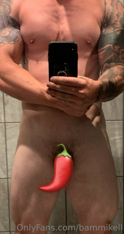 109 Sexy hunk Bam Mikell bammikell OnlyFans porn