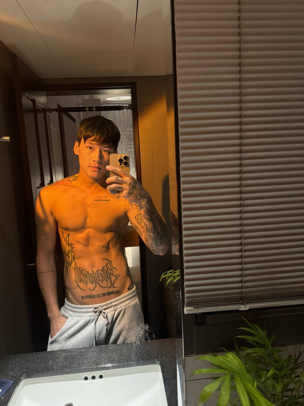 8 Asian Taiwanese jock Swang swa2880 fucking