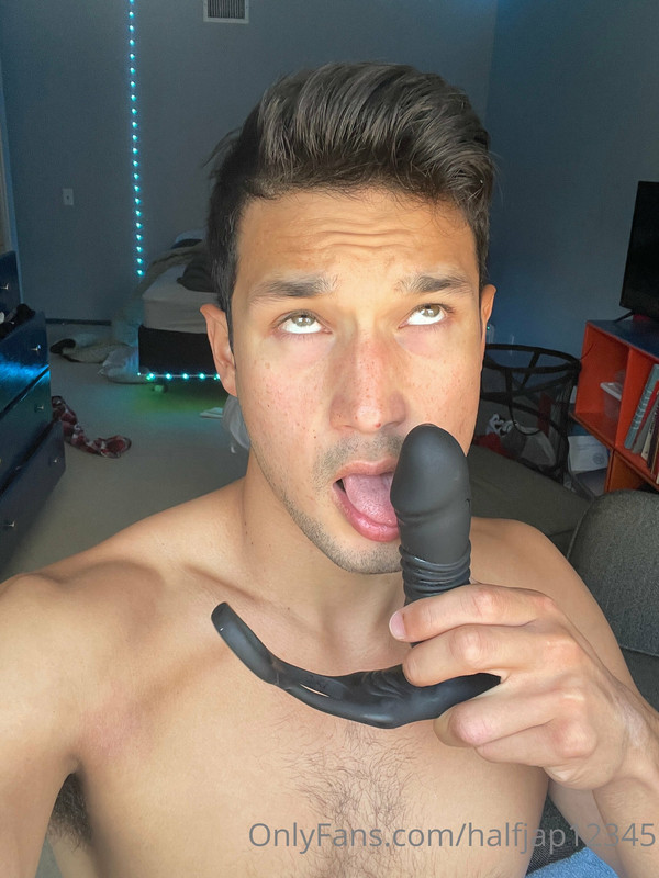 159 Asian Mixed jock Bryce Tanikawa halfjap1234 onlyfans