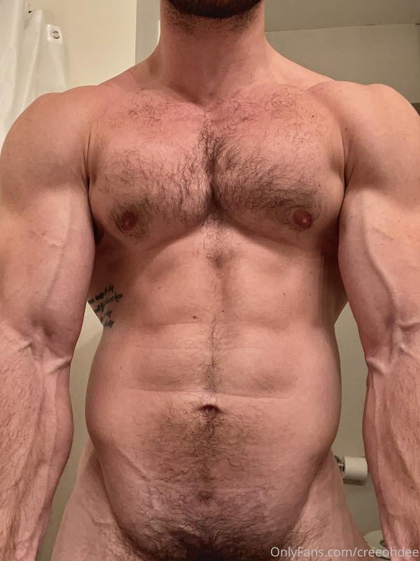 19 TikTok Bodybuilder Chris O’Donnell creeohdee onlyfans porn