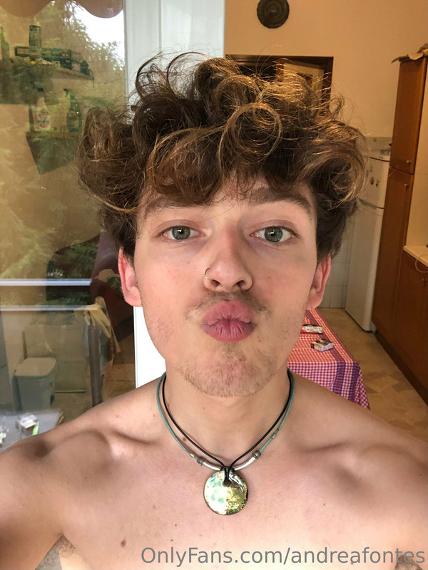 26 Italian twink Model Andrea Font?s andreafontes Onlyfans LEAKED