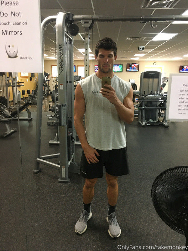 138 Youtube Star Kevin Cook workoutwithkevin Onlyfans porn leaked