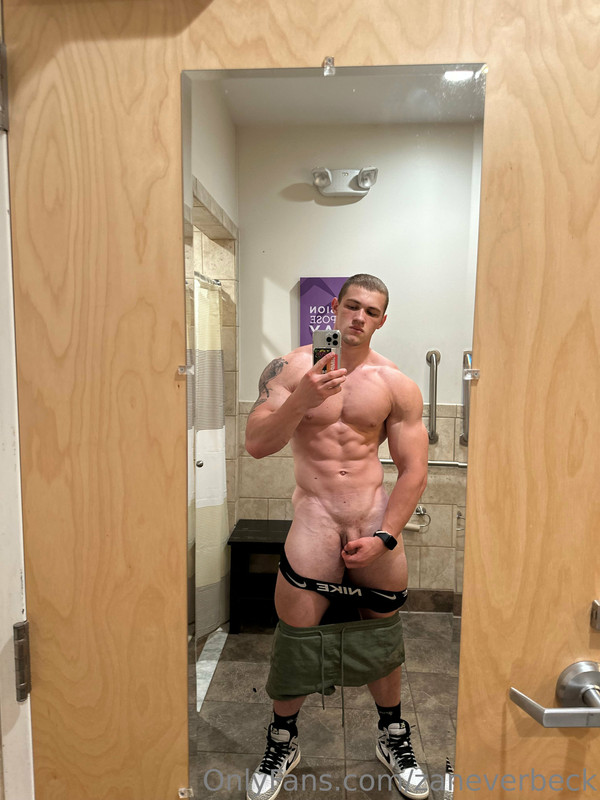 33 Bodybuilder Zane Verbeck zaneverbeck onlyfans leaked