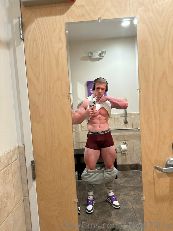 46 Bodybuilder Zane Verbeck zaneverbeck onlyfans leaked