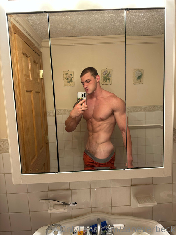 55 Bodybuilder Zane Verbeck zaneverbeck onlyfans leaked