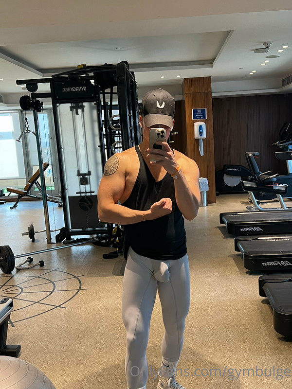 335  Beefy hunk Wiccan gymbulge gym.bulge OnlyFans porn