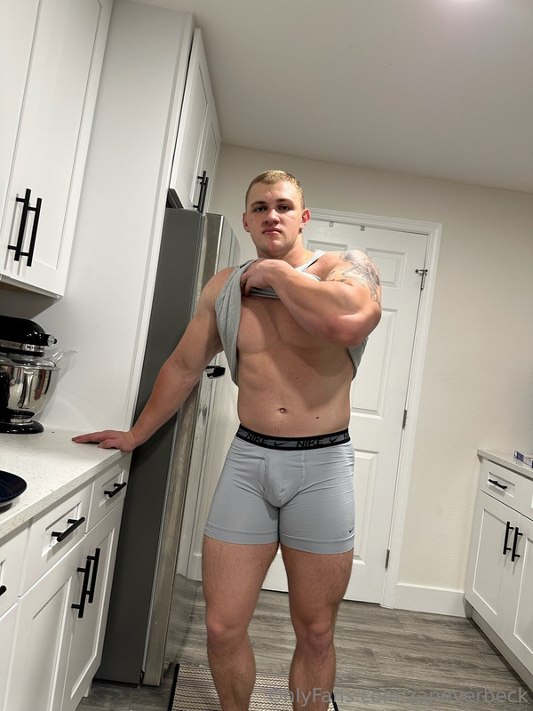 64 Bodybuilder Zane Verbeck zaneverbeck onlyfans leaked