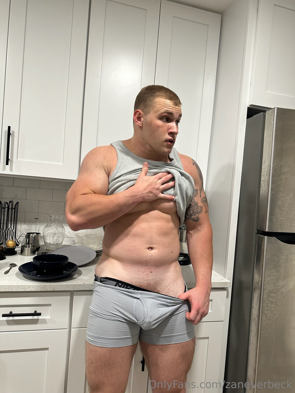 144 Bodybuilder Zane Verbeck zaneverbeck onlyfans leaked