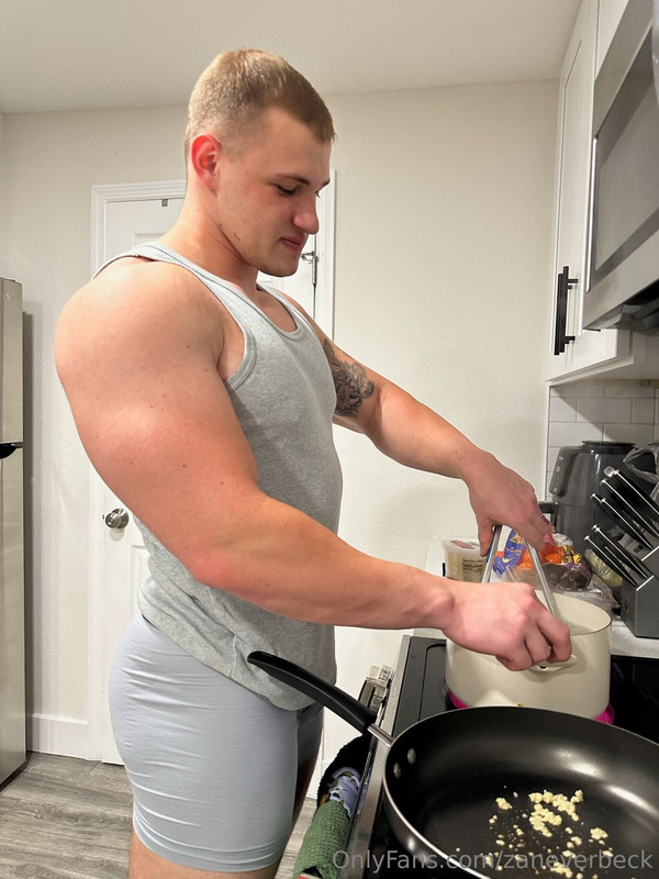 171 Bodybuilder Zane Verbeck zaneverbeck onlyfans leaked