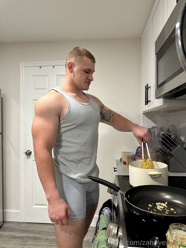 177 Bodybuilder Zane Verbeck zaneverbeck onlyfans leaked