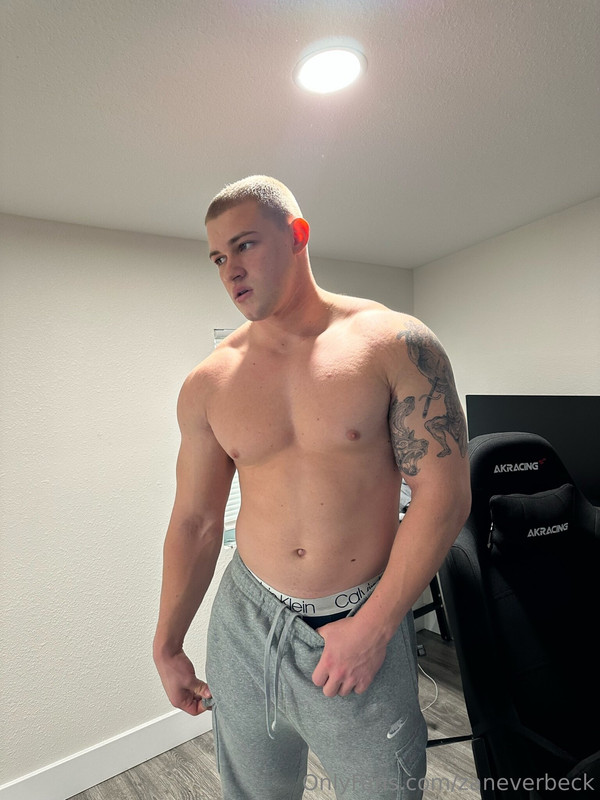 283 Bodybuilder Zane Verbeck zaneverbeck onlyfans leaked