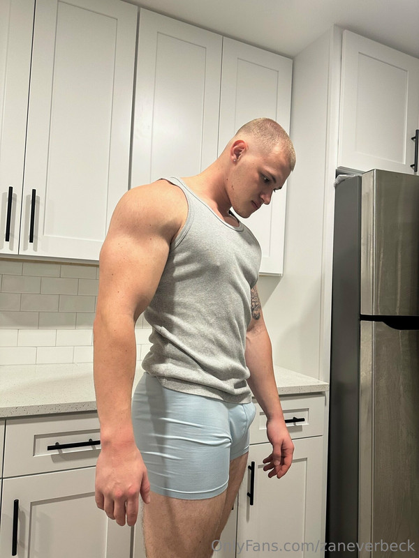 284 Bodybuilder Zane Verbeck zaneverbeck onlyfans leaked