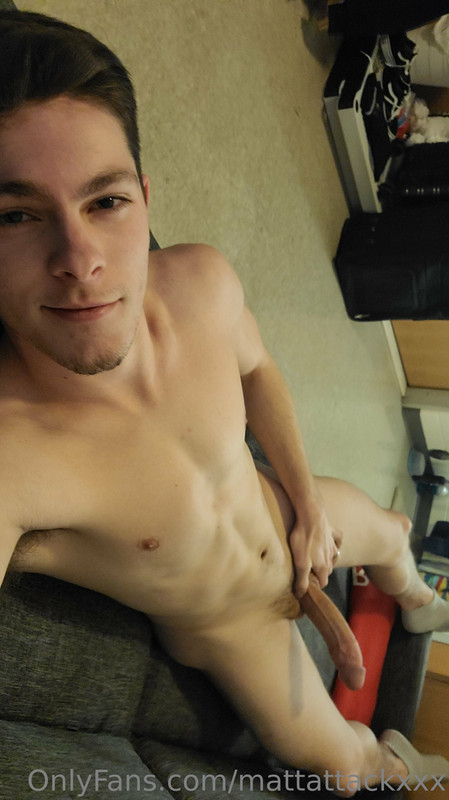 67 Twunk Matt Attack MattAttackXXX fucking on Onlyfans