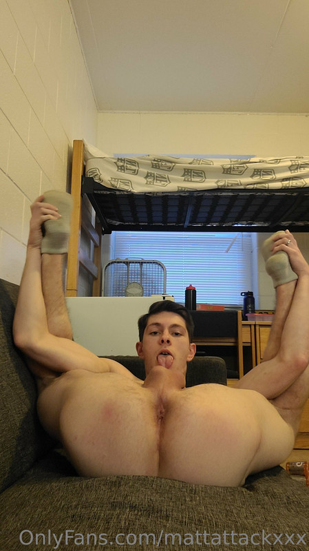 69 Twunk Matt Attack MattAttackXXX fucking on Onlyfans