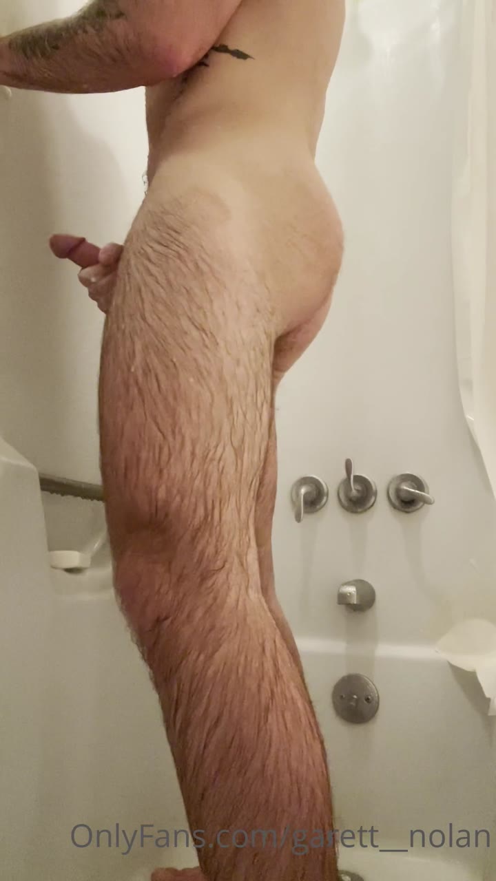 bimbo GARRET NOLAN garett__nolan onlyfans leaks pic
