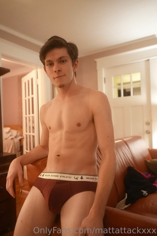 88 Twunk Matt Attack MattAttackXXX fucking on Onlyfans