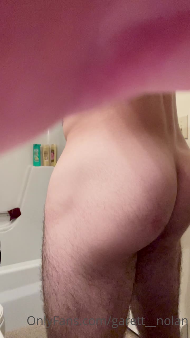 pornstar Cumshot Garett Nolan naked pics Vid