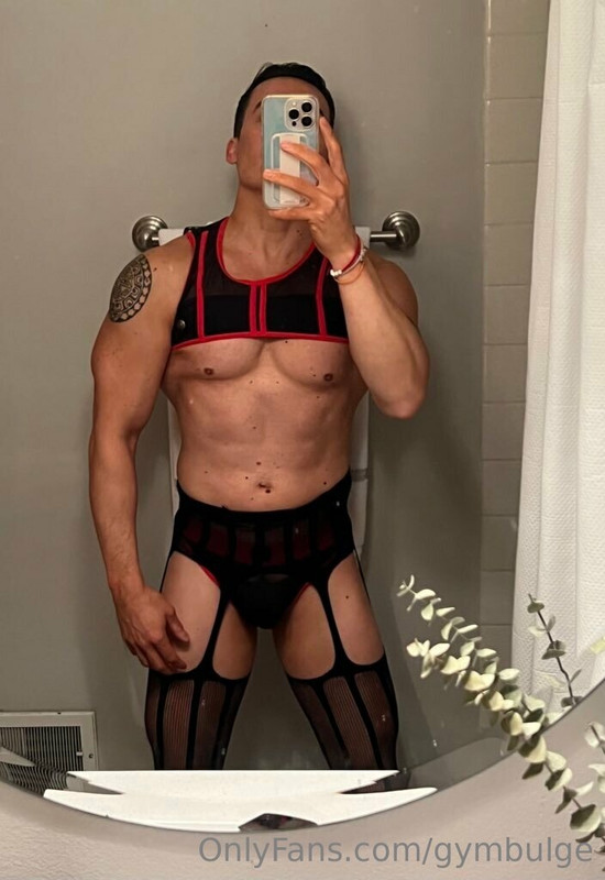 387  Beefy hunk Wiccan gymbulge gym.bulge OnlyFans porn
