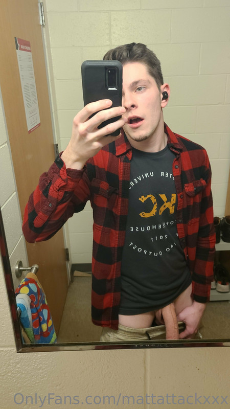141 Twunk Matt Attack MattAttackXXX fucking on Onlyfans