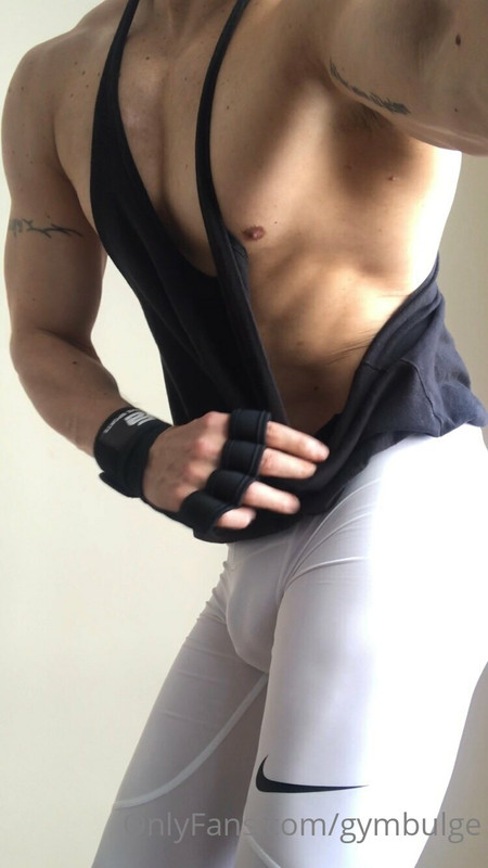 422  Beefy hunk Wiccan gymbulge gym.bulge OnlyFans porn