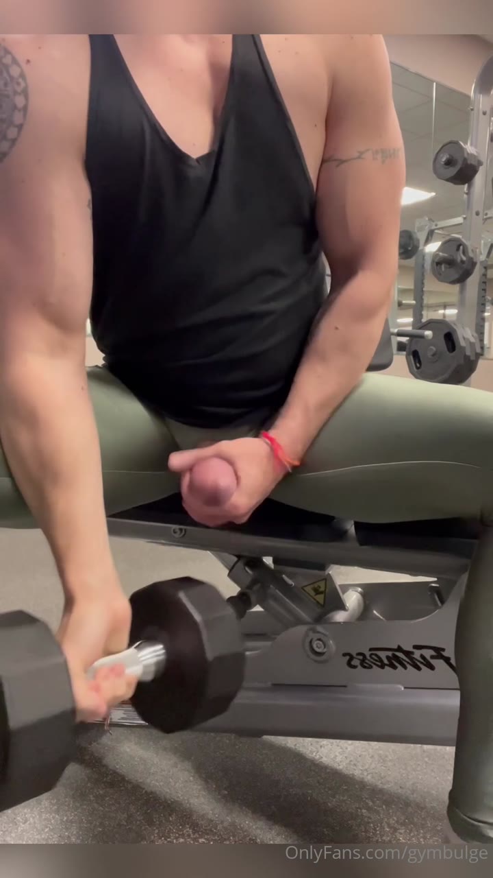 477  sexy hunk Wiccan gymbulge gym.bulge OnlyFans porn