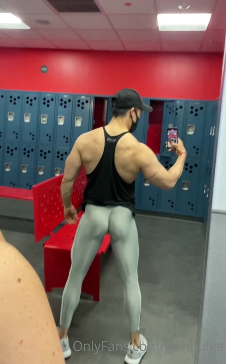 37  sexy hunk Wiccan gymbulge gym.bulge OnlyFans porn