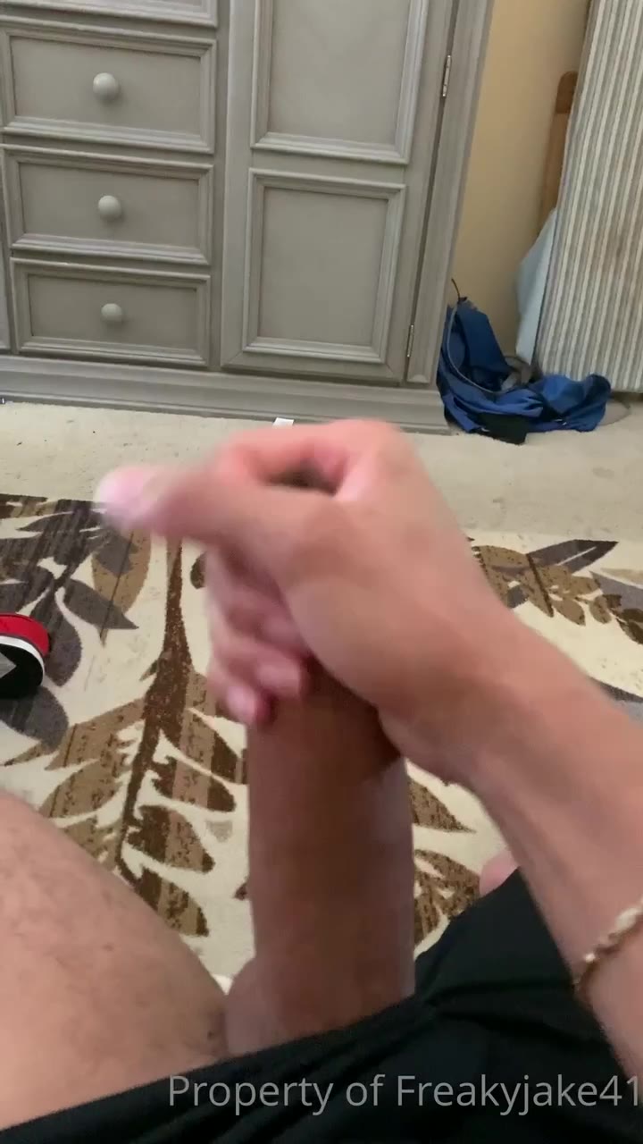 48 Light skinned black hunk freakyjake41 Onlyfans porn