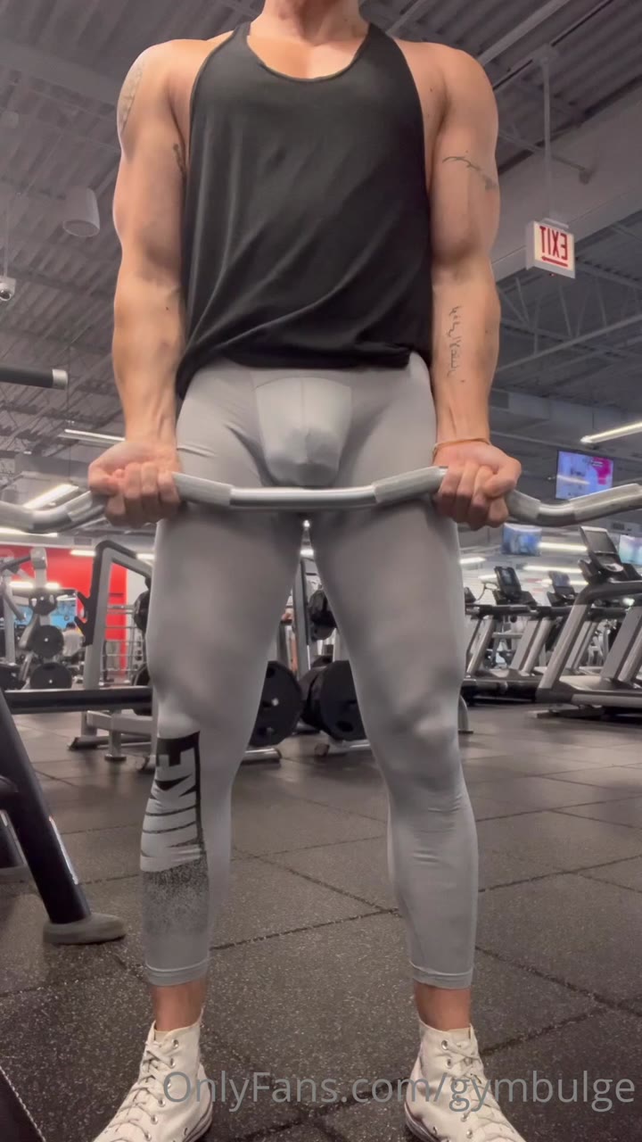 330  sexy hunk Wiccan gymbulge gym.bulge OnlyFans porn