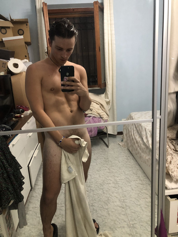 58 Italian twink Model Andrea Font?s andreafontes Onlyfans LEAKED