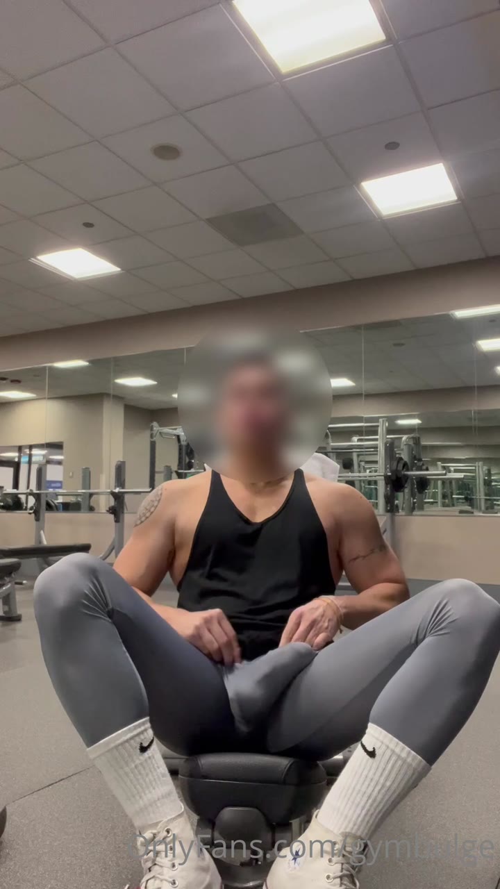 274  sexy hunk Wiccan gymbulge gym.bulge OnlyFans porn