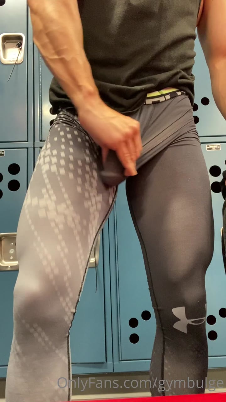 79  sexy hunk Wiccan gymbulge gym.bulge OnlyFans porn