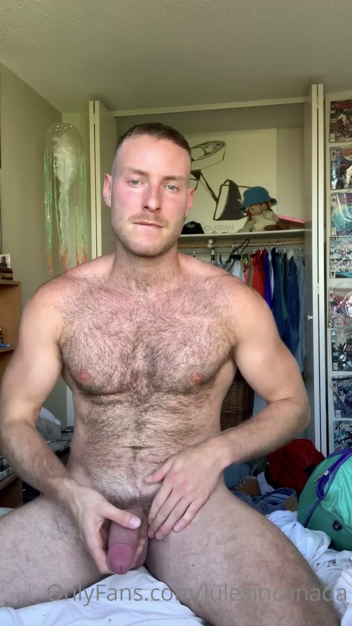 319 Hairy Furry muscle daddy Julien Galipeau julesincanada Onlyfans porn