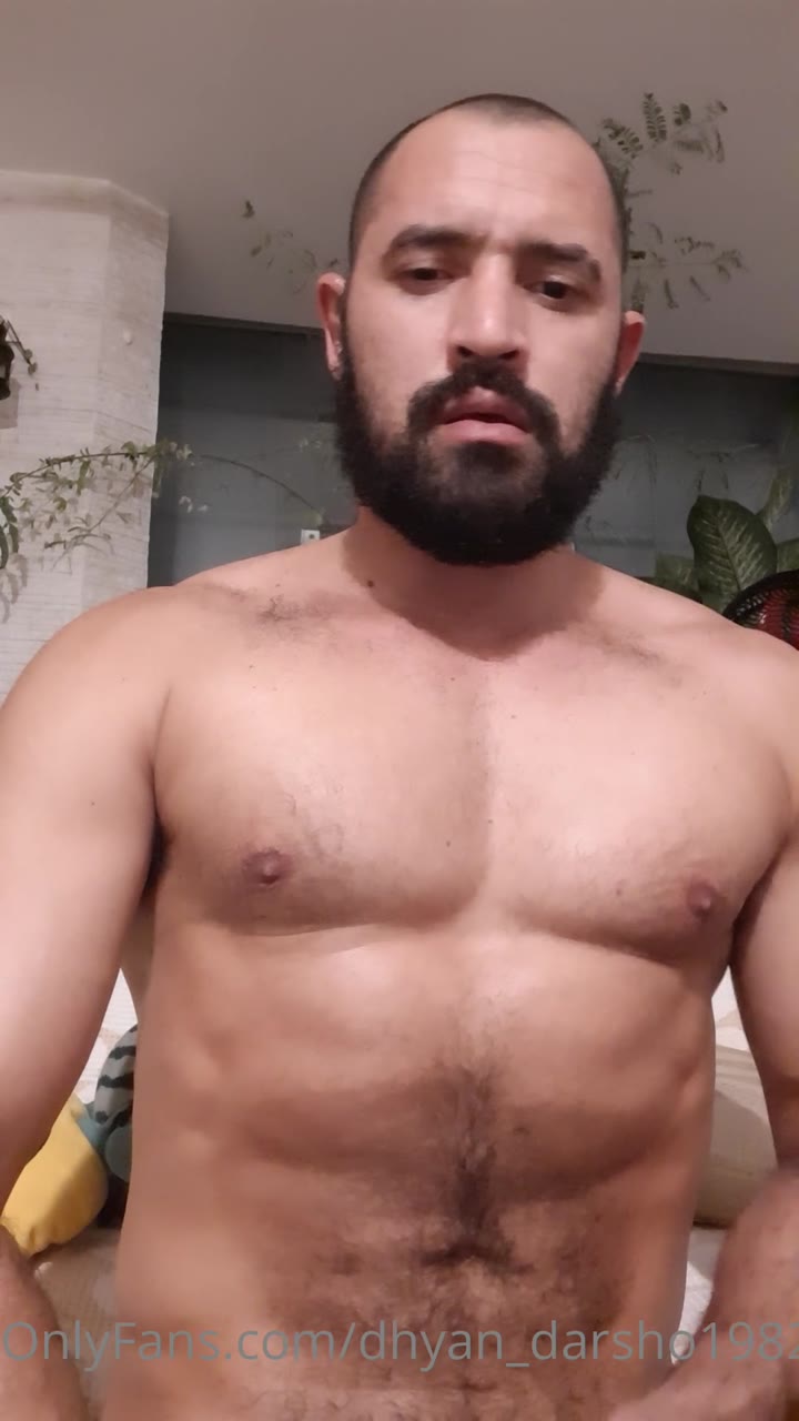 48 BEARDED DADDY Dhyan Darshô dhyan_darsho1982 ONLYFANS LEAKED