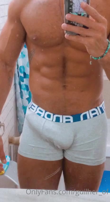 81 Brazilian hunk Guilherme Ferreira guilher_of not_of OnlyFans porn