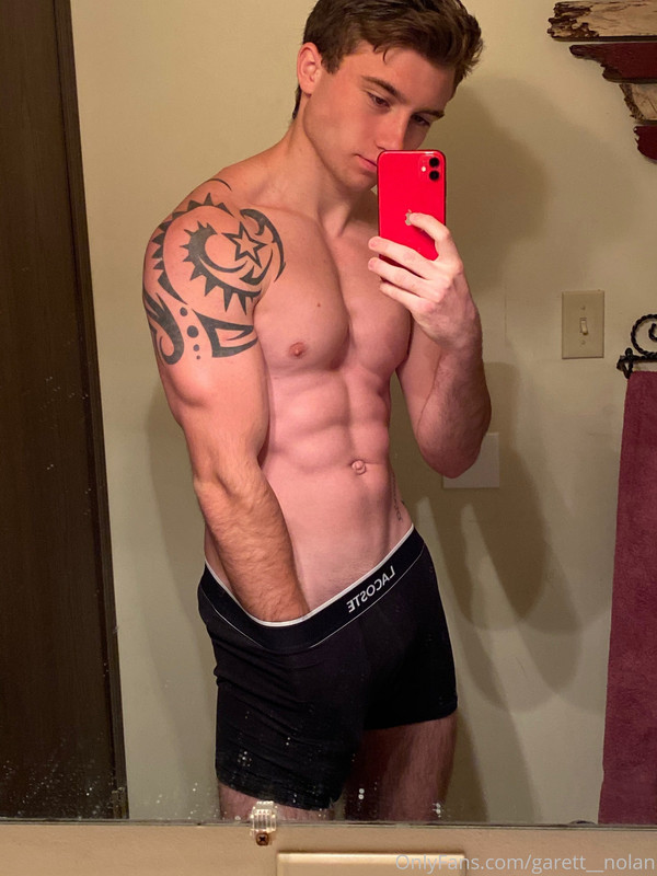7 Famous TikToker  Garret Nolan garett__nolan onlyfans leaked