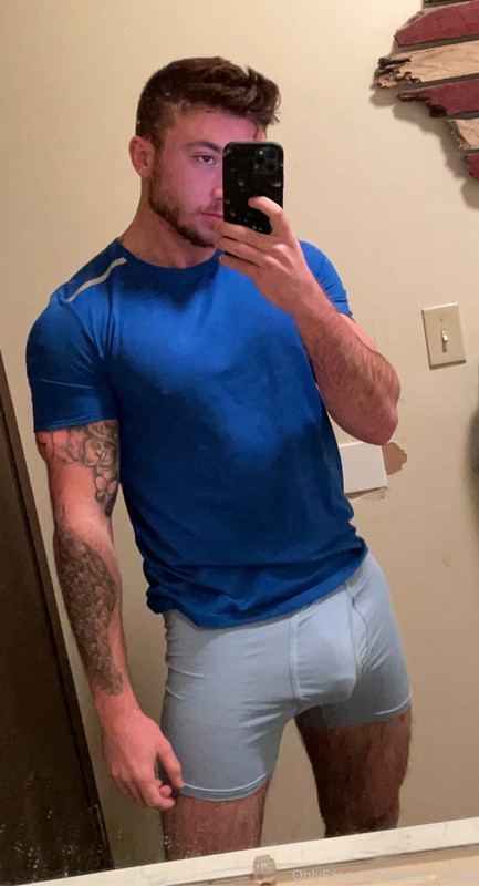 29 Famous TikToker  Garret Nolan garett__nolan onlyfans leaked