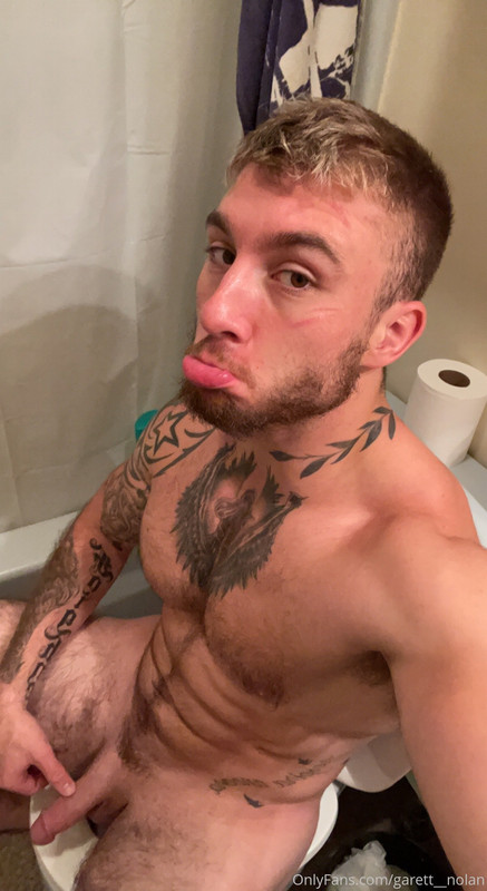 57 Famous TikToker  Garret Nolan garett__nolan onlyfans leaked