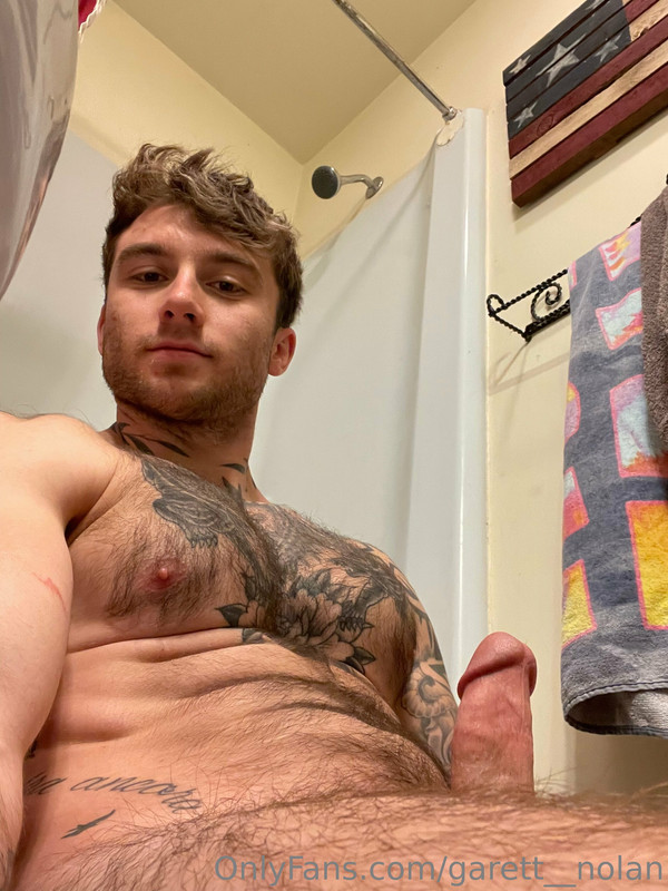 196 Famous TikToker  Garret Nolan garett__nolan onlyfans leaked