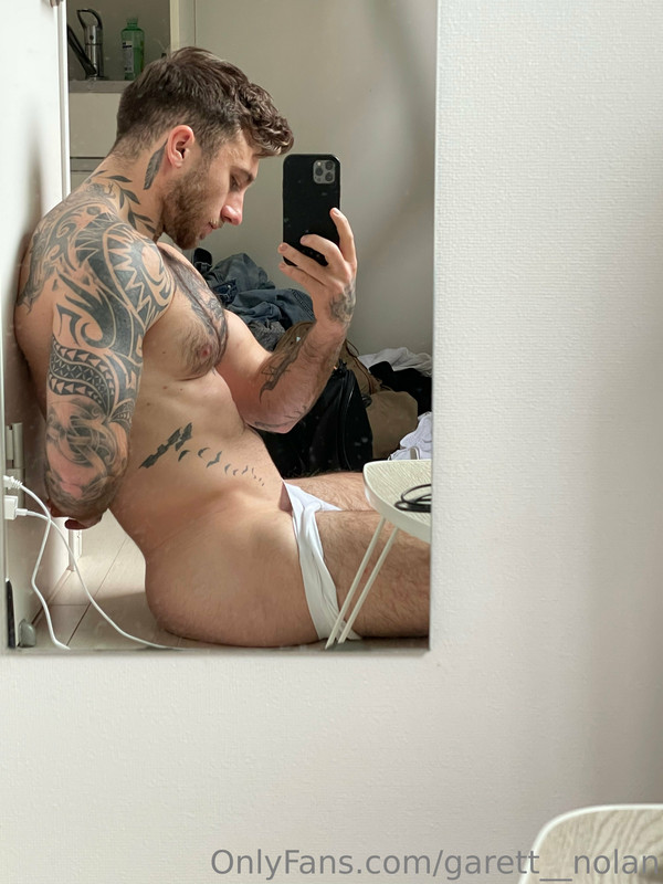 210 Famous TikToker  Garret Nolan garett__nolan onlyfans leaked